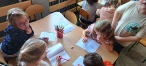 Dzieci ilustrują książki