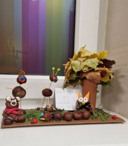 Leśne zwierzęta z kasztanów - praca plastyczna.